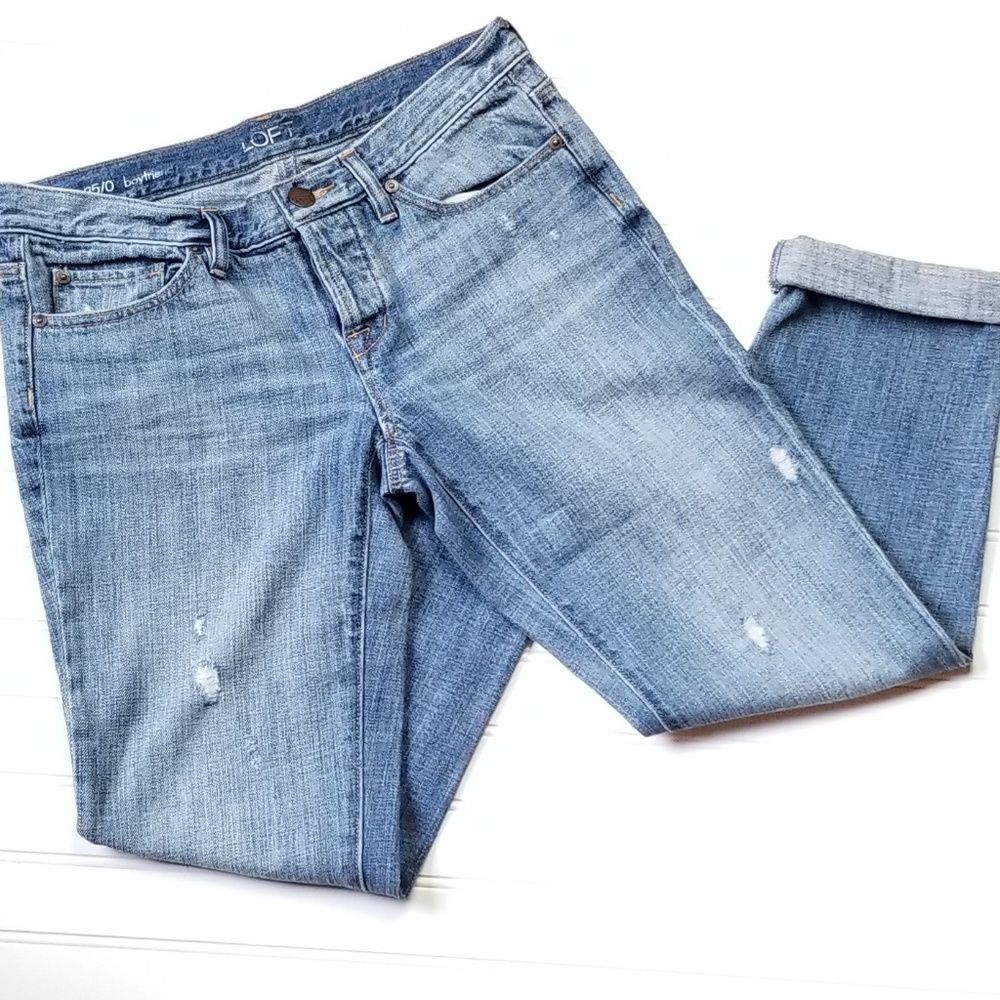 ●Sold●Ann Taylor Loft Boyfriend Jeans